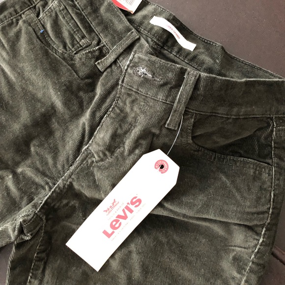 NWT Levis Super Skinny 701 - Picture 4 of 5